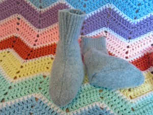 Recycled Cashmere Baby Booties -- Free Pattern