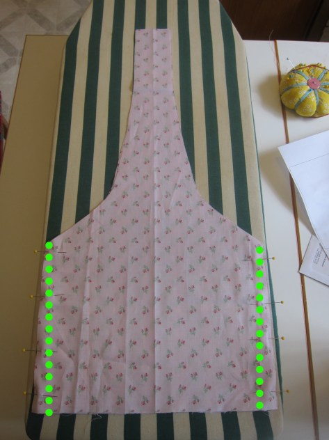 Tokyo Tie Bag -- Free pattern and tutorial from Alaska Knit Nat. Great beginner project.