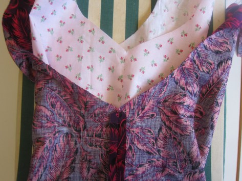 Tokyo Tie Bag -- Free pattern and tutorial from Alaska Knit Nat. Great beginner project.