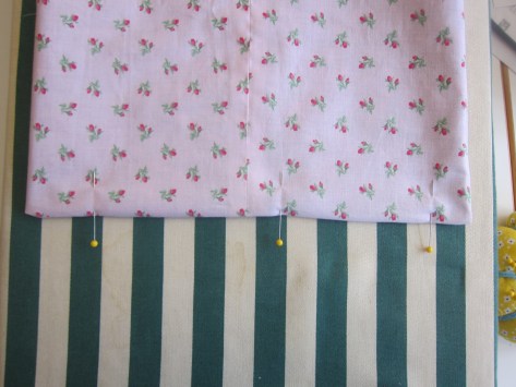 Tokyo Tie Bag -- Free pattern and tutorial from Alaska Knit Nat. Great beginner project.