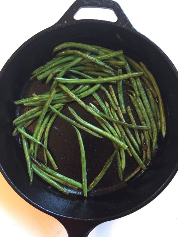 The best green beans ever | A simple recipe from Alaska Knit Nat