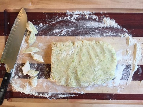 Harvesting Anchorage: Spruce tips | Alaskaknitnat.com