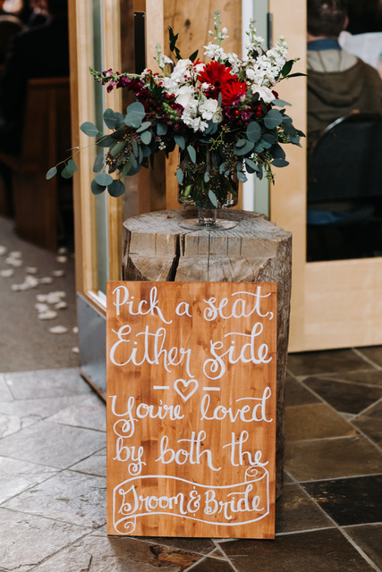 red and white altar arrangement designed by Natasha Price of Alaskaknitnat.com | photo by Grace Adams Photography