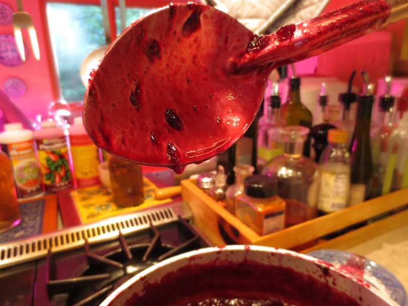 Harvesting Anchorage: Mama's Blueberry Jam | A recipe from alaskaknitnat.com