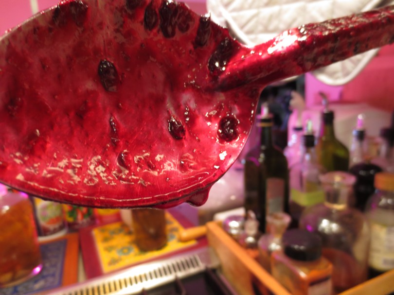 Harvesting Anchorage: Mama's Blueberry Jam | A recipe from alaskaknitnat.com