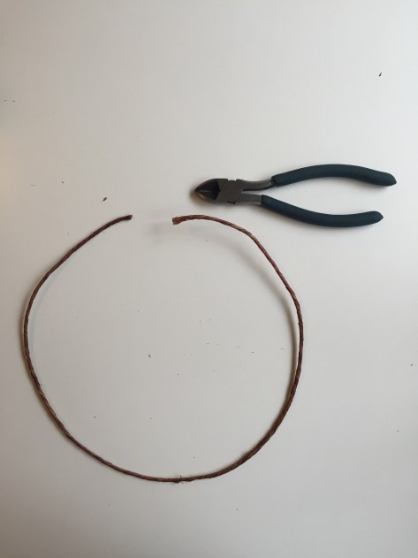 DIY Fairy Flower Crown | A video tutorial from alaskaknitnat.com