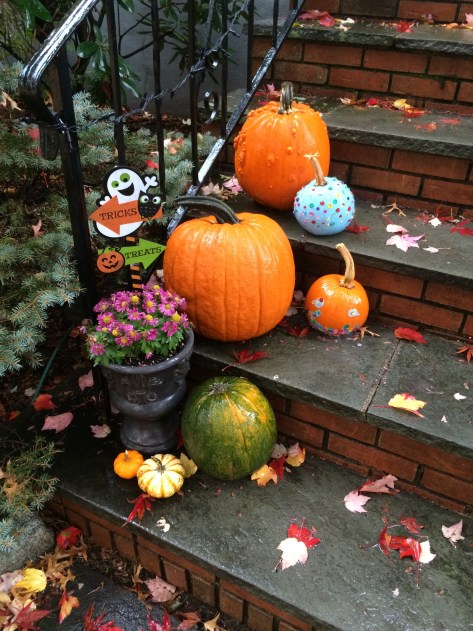 An East Coast Halloween | 3 tricks and treats that are affordable and easy from Alaskaknitnat.com