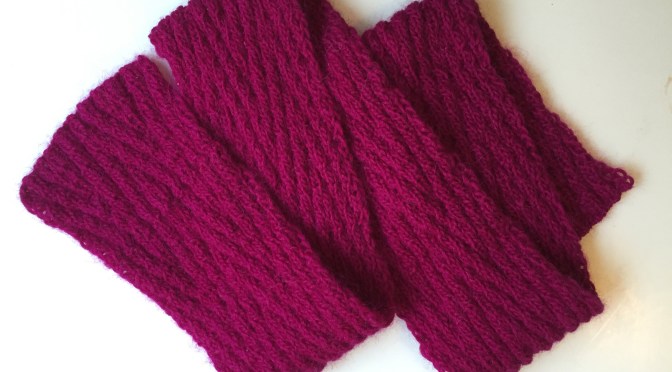 Reversible chevron scarf