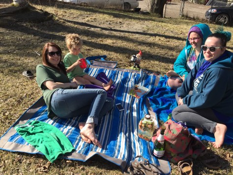 A Grinch-themed birthday party | Minimal organization and lots of running around is all you need for a fun kids birthday party. A photo gallery from alaskaknitnat.com