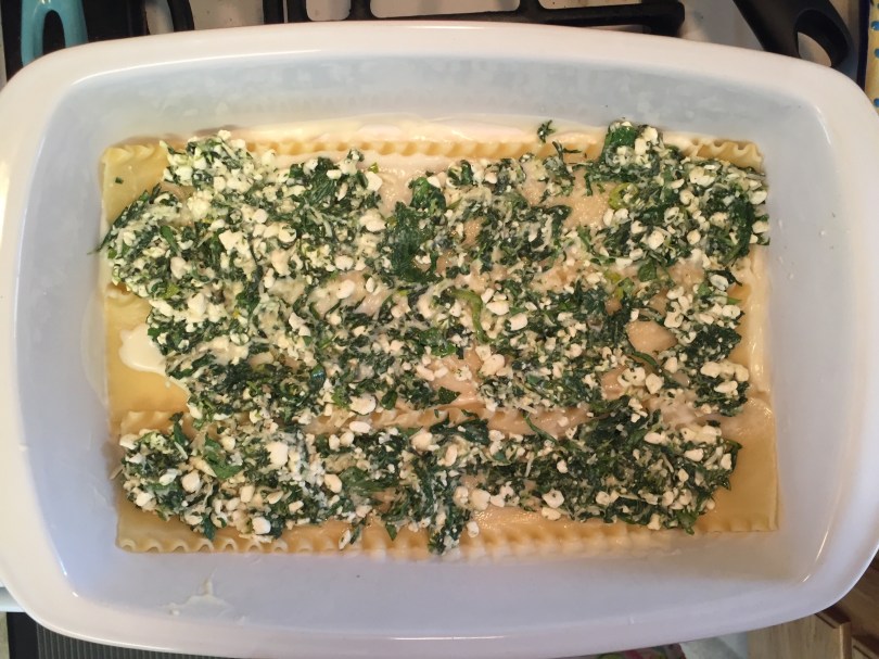 White vegetarian lasagna with spinach, zucchini and wild porcini mushrooms | a rich, flavorful dinner from Alaskaknitnat.com