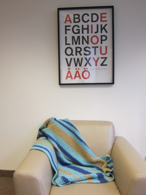 The Oliver Blanket | an easy crocheted baby blanket with vertical stripes | free crochet pattern from Alaskaknitnat.com