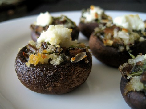 The best stuffed mushrooms | a simple recipe from alaskaknitnat.com