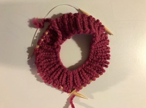 Cabled Pussy Hat | A simple hat pattern for beginners who want to learn to cable