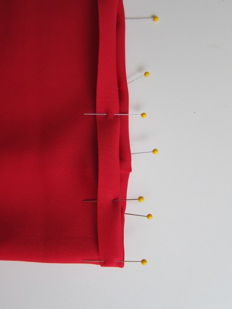 DIY Cassie Skirt - a LuLaRoe sewing hack. Make this cute pencil skirt in under an hour! Pattern from alaskaknitnat.com