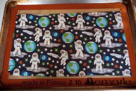 DIY waxed cloth food wrap | A tutorial from AlaskaKnitNat.com