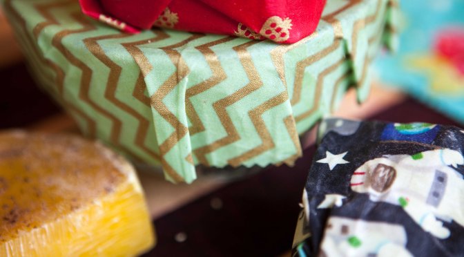 DIY Waxed Cloth Food Wrap