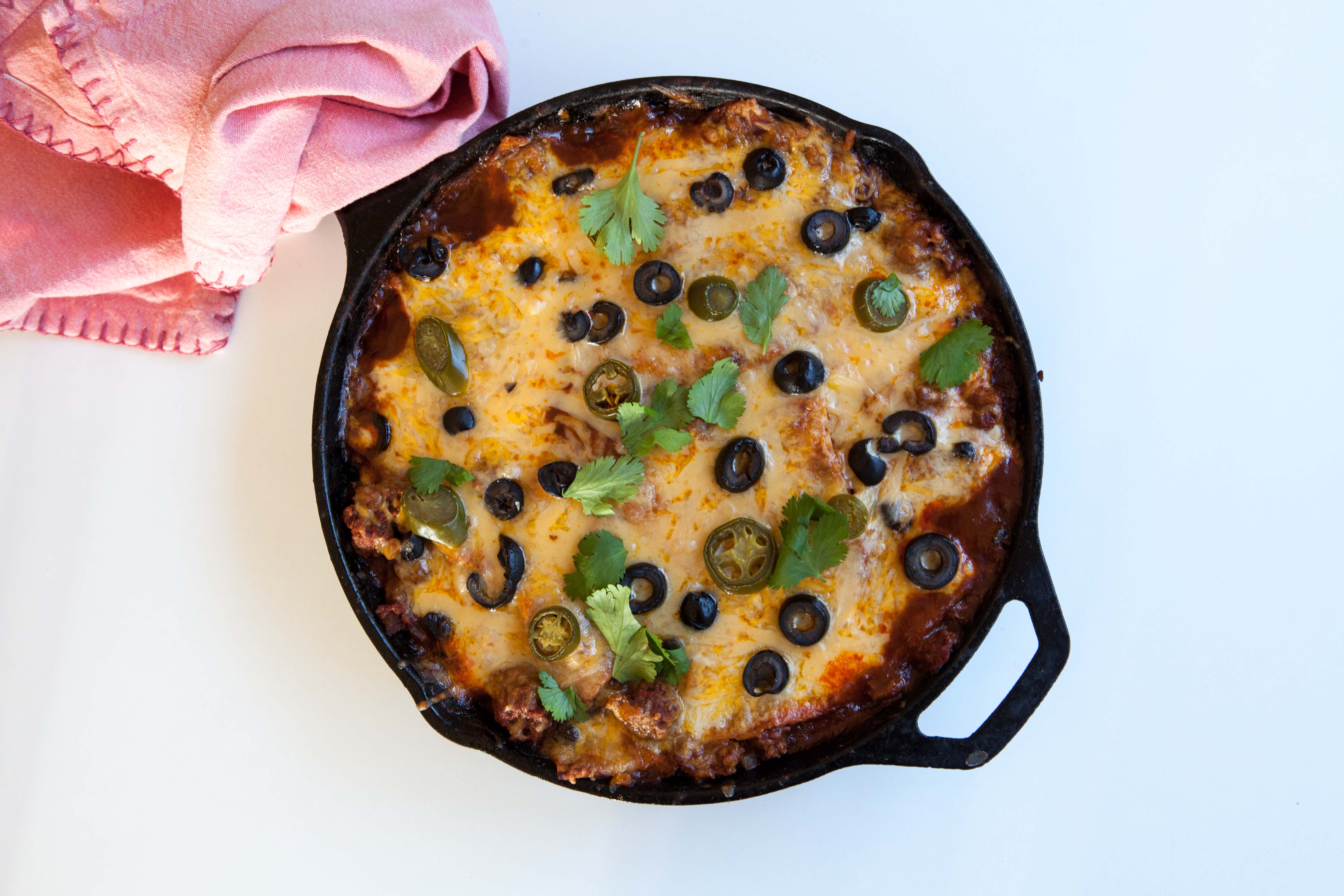 Easy one skillet enchiladas | a recipe from Alaskaknitnat.com