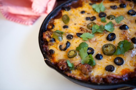 Easy one skillet enchiladas | a recipe from Alaskaknitnat.com