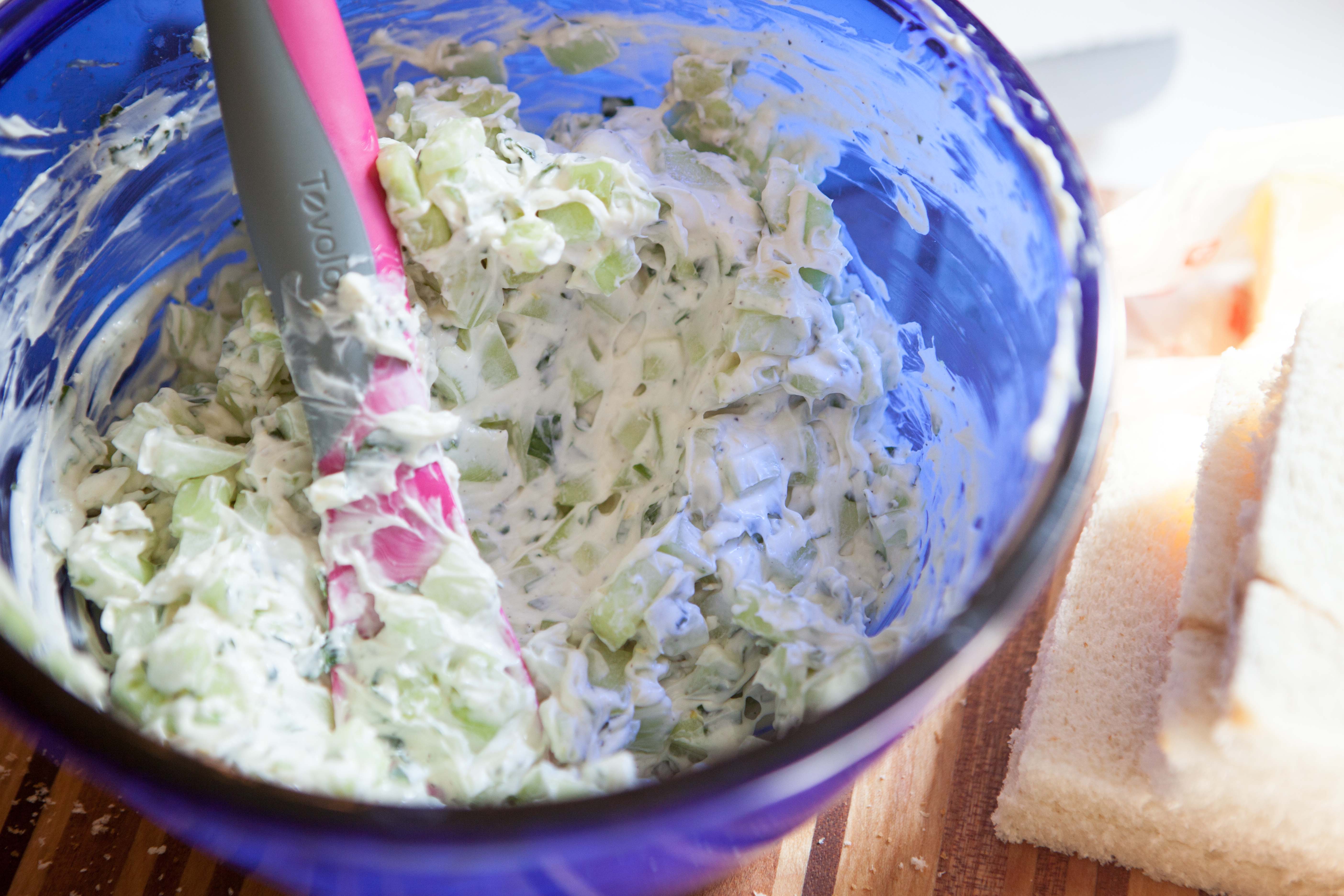 Cucumber sandwiches || A delightful recipe from Alaskaknitnat.com