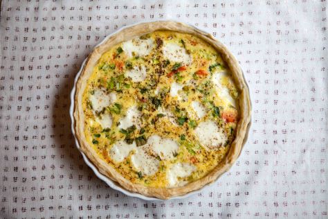 Leftover Salmon Quiche - a recipe from Alaskaknitnat.com