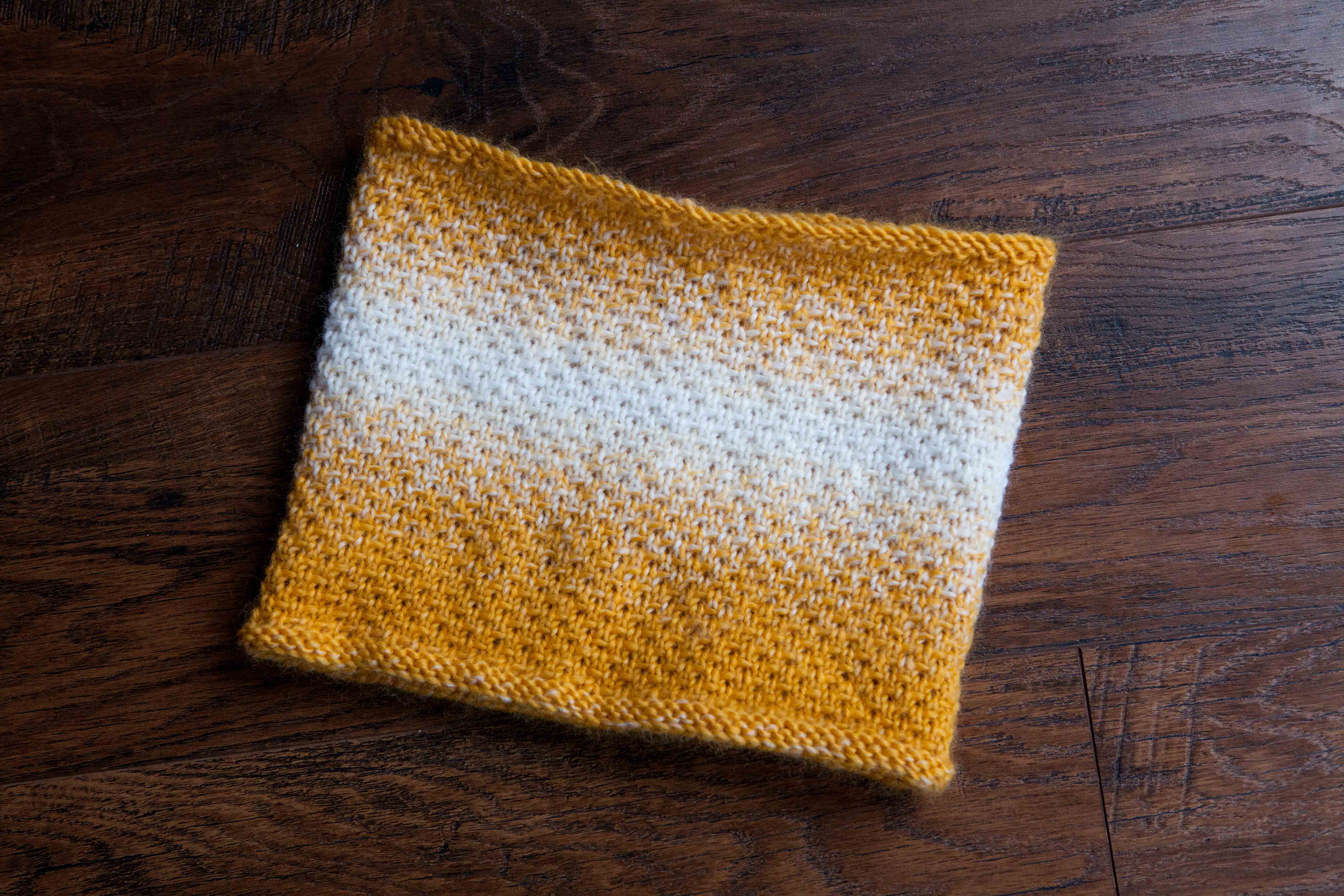 Sunny Side Up Cowl - A Free Pattern from Alaskaknitnat.com