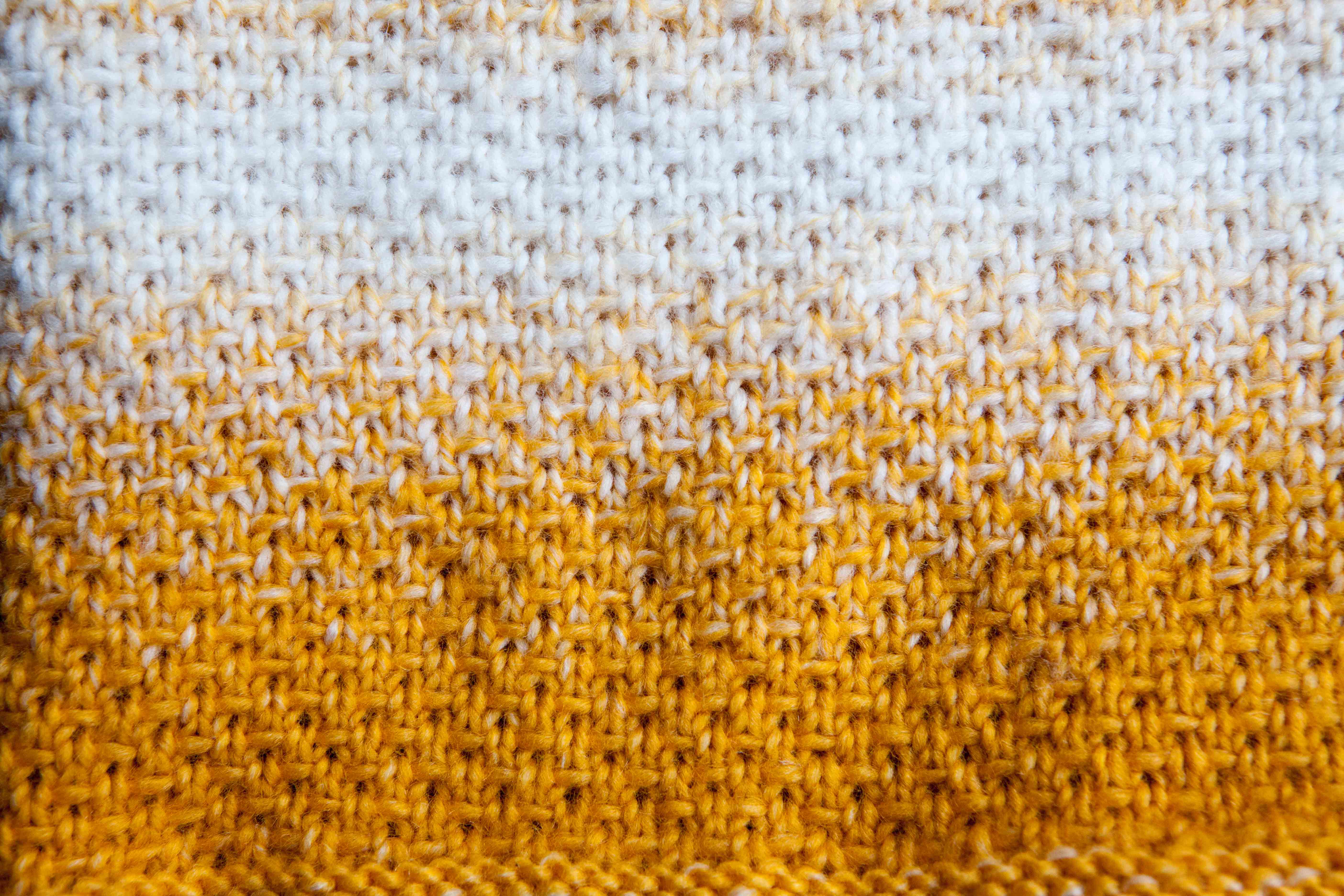Sunny Side Up Cowl - A Free Pattern from Alaskaknitnat.com
